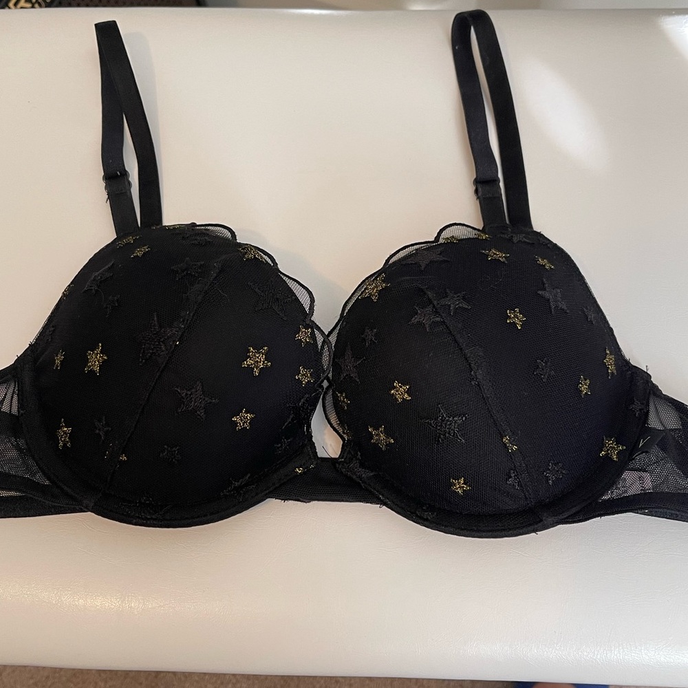 Victorias Secret push up bra 34A - Picture 9 of 9